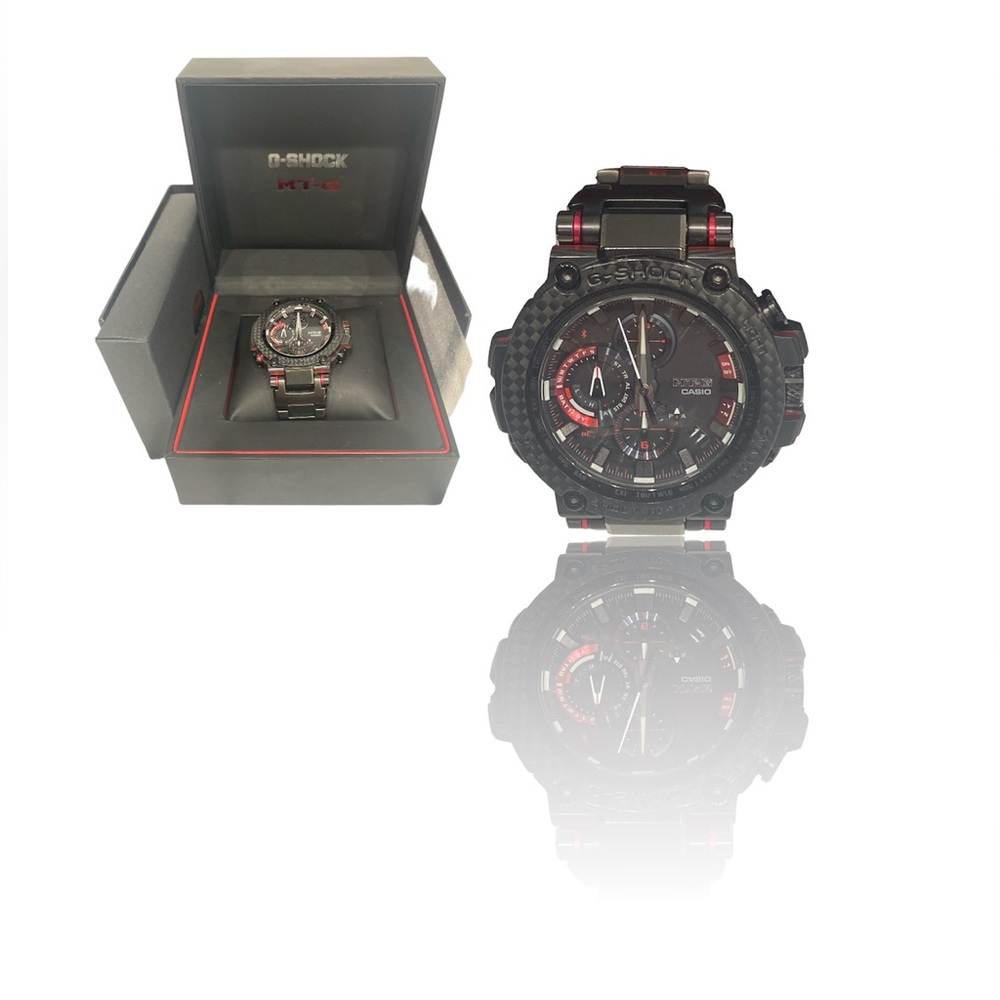 - CASIO G-SHOCK MTG-B1000